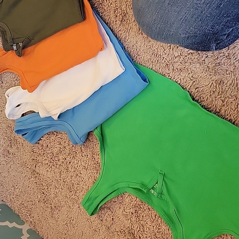 Set of FIVE (5) Wild Fable Crop Tank Tops: Green, Blue, White, Orange, Olive, M
